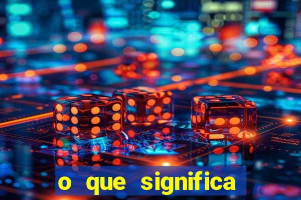 o que significa quando a luz acende sozinha